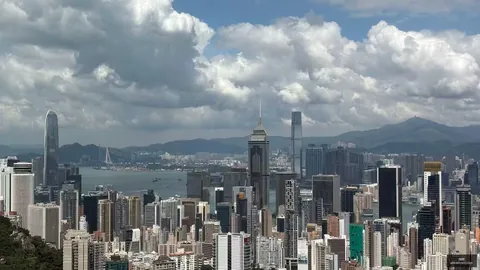 穆里尼奥被欧足联正式指控：裁判辱骂事件调查结果公布